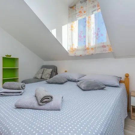 Appartement Milvana *