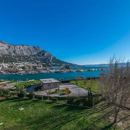 Milvana Appartement Omiš